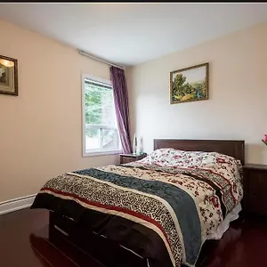 Lili Garden 3* Торонто